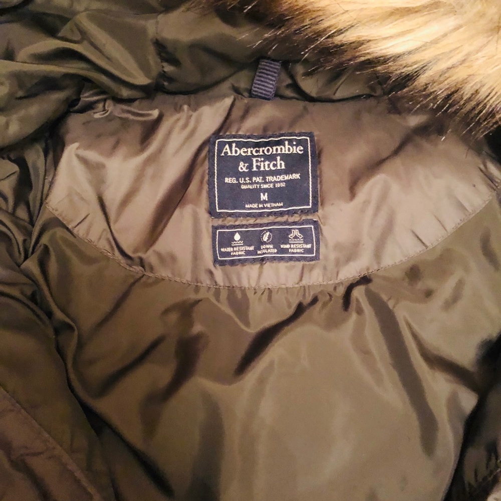 Women’s puffer - Picture 3 of 4